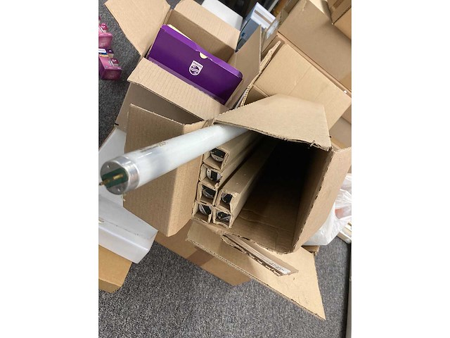 Partij klein meubilair - afbeelding 5 van  26