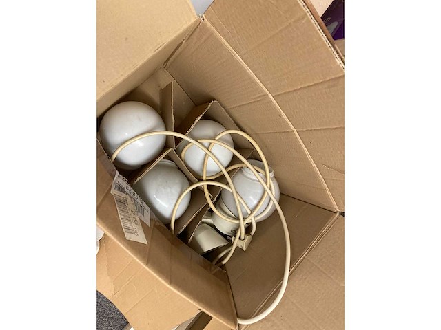 Partij klein meubilair - afbeelding 6 van  26