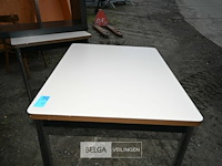 Partij kleine tafels - afbeelding 1 van  5