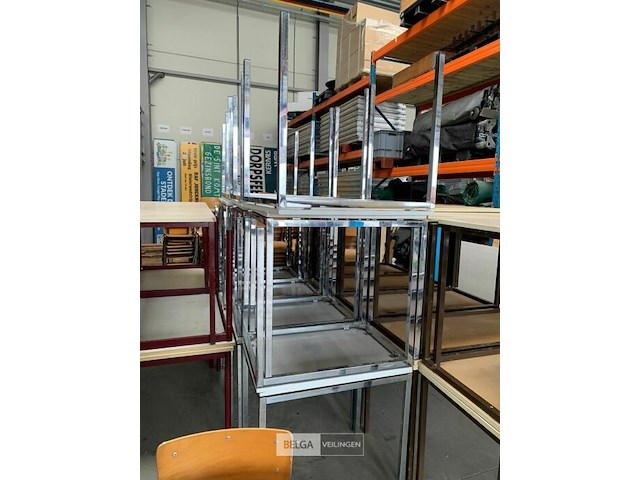 Partij kleine tafels - afbeelding 3 van  3