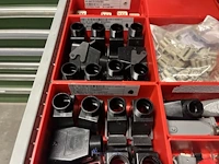 Partij klemmen en industriële connectoren - afbeelding 52 van  91