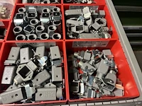 Partij klemmen en industriële connectoren - afbeelding 54 van  91