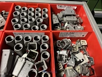 Partij klemmen en industriële connectoren - afbeelding 55 van  91