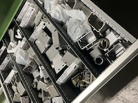 Partij klemmen en industriële connectoren - afbeelding 69 van  91