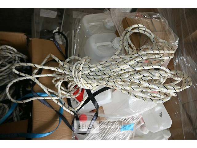 Partij klimgereedschap - afbeelding 3 van  6