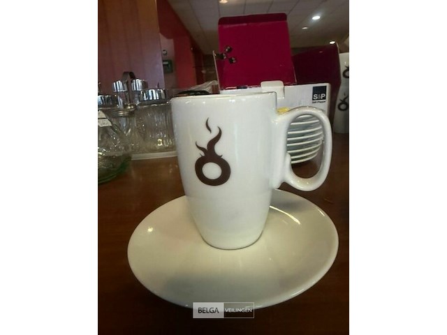 Partij koffie- en chocotassen - afbeelding 2 van  4