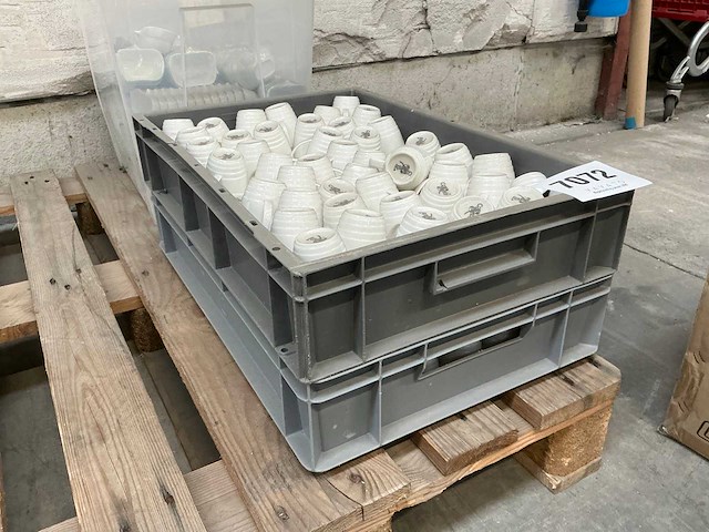 Partij koffiemokken cosy&trendy en aperoschaaltjes - afbeelding 1 van  8