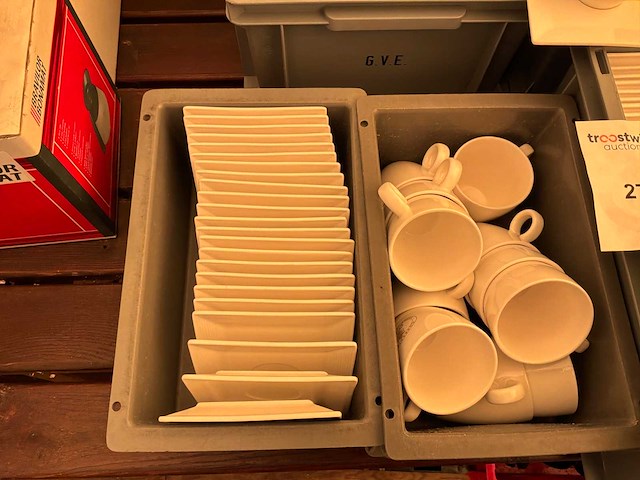 Partij koffietassen en onderzetters - afbeelding 3 van  7