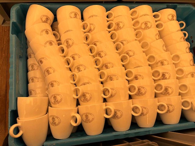 Partij koffietassen en onderzetters - afbeelding 5 van  7