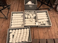 Partij koffietassen, ondertassen en kannetjes - afbeelding 1 van  6