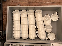 Partij koffietassen, ondertassen en kannetjes - afbeelding 5 van  6