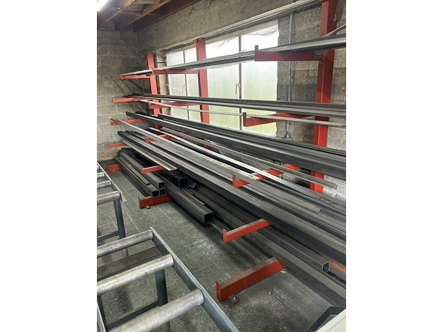 Partij kokers, buizen, balken ca. 650 kg (4) - afbeelding 3 van  6