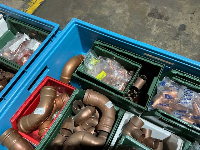 Partij koperen fitting materiaal - afbeelding 6 van  7