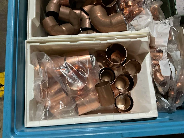 Partij koperen fitting materiaal - afbeelding 3 van  8