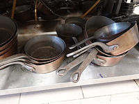 Partij koperen pannen - afbeelding 6 van  14