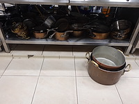 Partij koperen pannen - afbeelding 1 van  14