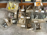 Partij koppelstukken en bevestigingsmaterialen - afbeelding 26 van  54