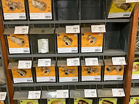 Partij koppelstukken en bevestigingsmaterialen - afbeelding 35 van  54