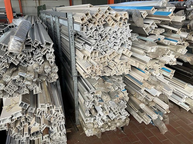 Partij kozijnprofielen - afbeelding 3 van  5