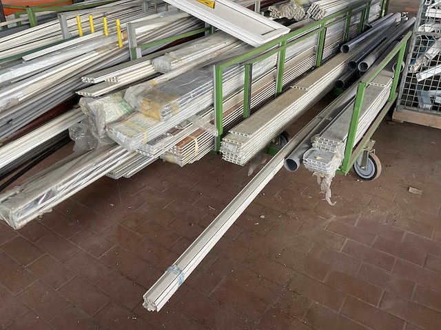 Partij kozijnprofielen - afbeelding 2 van  12