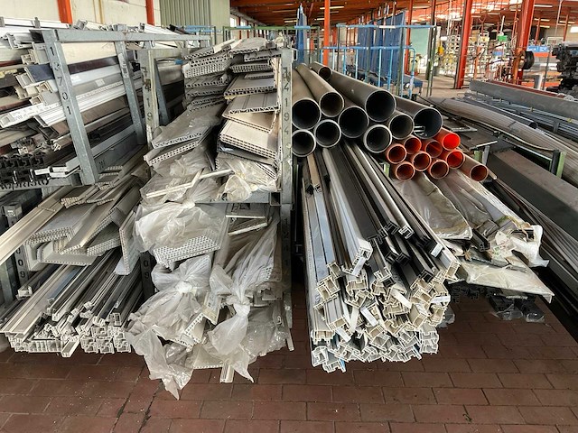 Partij kozijnprofielen - afbeelding 10 van  12