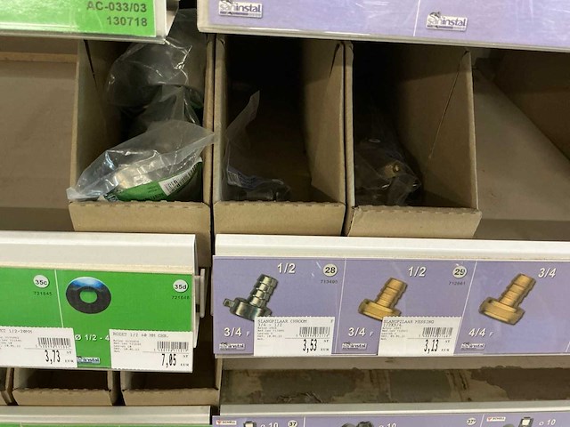 Partij kraanwerk en installatietoebehoren - afbeelding 22 van  25