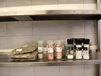 Partij kruiden - afbeelding 1 van  6