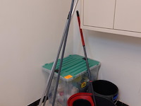 Partij kuisproducten - afbeelding 1 van  3