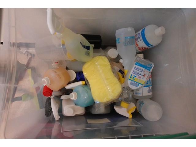 Partij kuisproducten - afbeelding 2 van  3