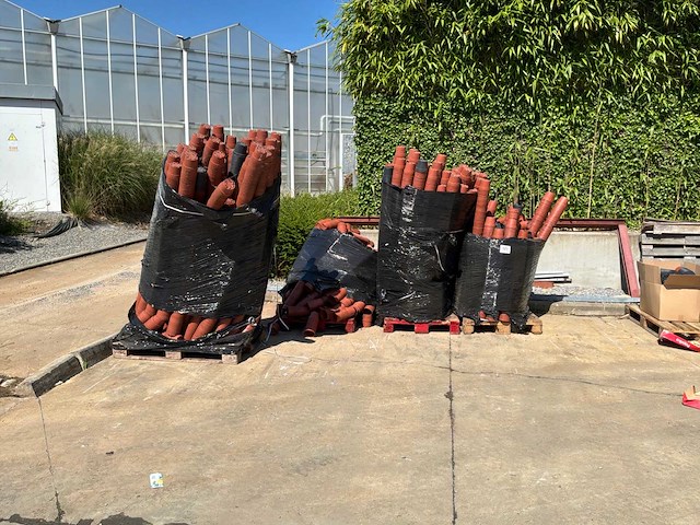 Partij kunststof bloempotjes - afbeelding 1 van  5