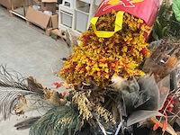 Partij kunststof en gedroogde bloemen - afbeelding 4 van  6