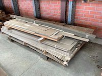 Partij kunststof latten en platen - afbeelding 1 van  5
