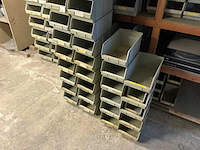 Partij kunststof magazijnbakjes - afbeelding 3 van  5