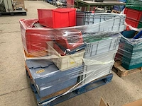 Partij kunststof magazijnbakken - afbeelding 3 van  5