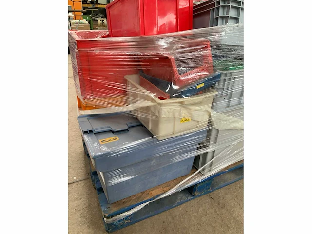 Partij kunststof magazijnbakken - afbeelding 4 van  5