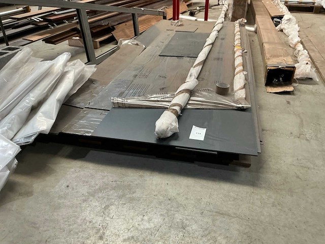 Partij kunststof plaatrestanten - afbeelding 2 van  4