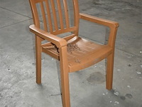 Partij kunststof tuinstoelen - afbeelding 2 van  5