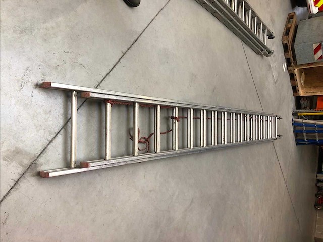 Partij ladders (4x) - afbeelding 1 van  2