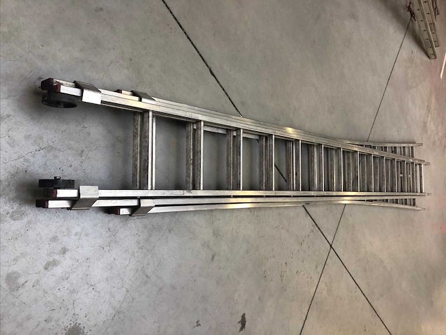 Partij ladders (4x) - afbeelding 2 van  2