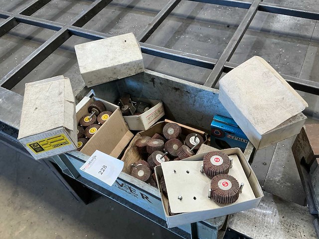 Partij lamellenborstel - afbeelding 1 van  4