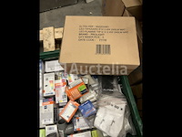 Partij lampen, led etc - afbeelding 2 van  7