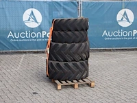 Partij landbouwbanden implement as504 10.5/80-18 4 stuks