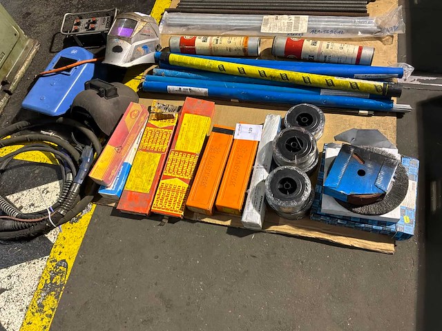 Partij las toebehoren - afbeelding 1 van  6