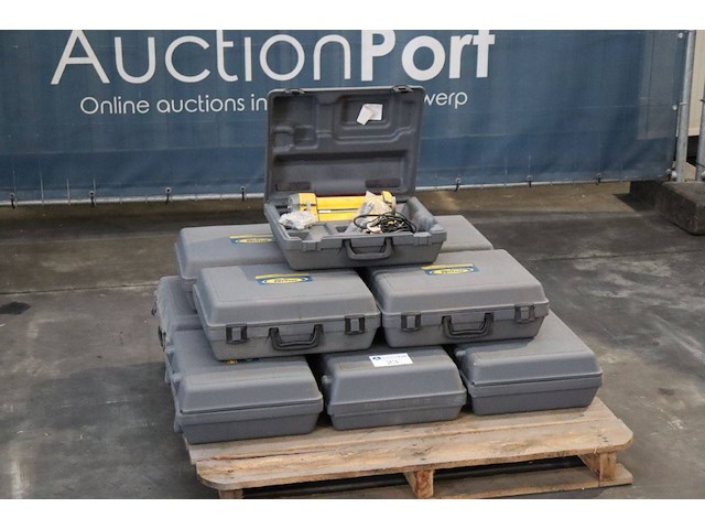 Partij laserontvangers spectra lr30 11stuks - afbeelding 1 van  1