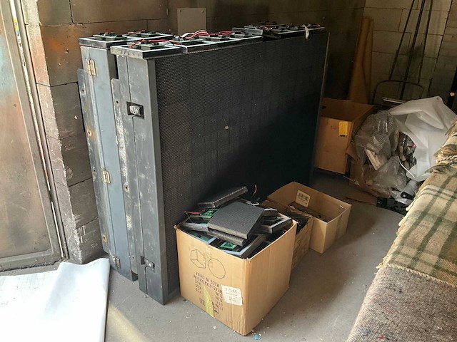 Partij led panelen en toebehoren - afbeelding 13 van  27