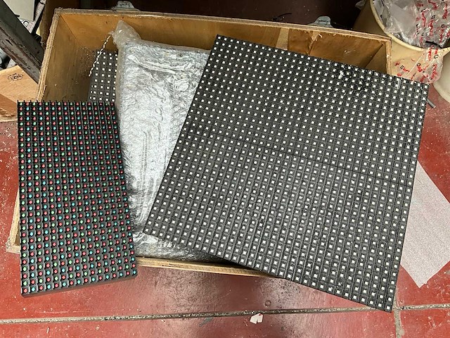 Partij led panelen en toebehoren - afbeelding 7 van  27