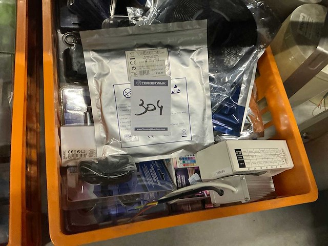 Partij ledstrips en accessoires - afbeelding 2 van  3