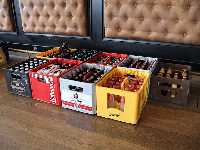 Partij leeggoed - afbeelding 8 van  8