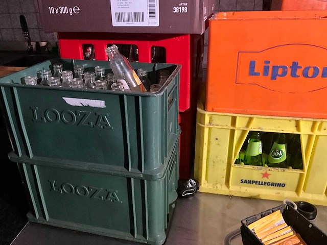 Partij leeggoed - afbeelding 2 van  7