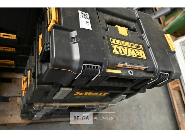 Partij lege dewaltkoffers met toughsystem - afbeelding 1 van  3
